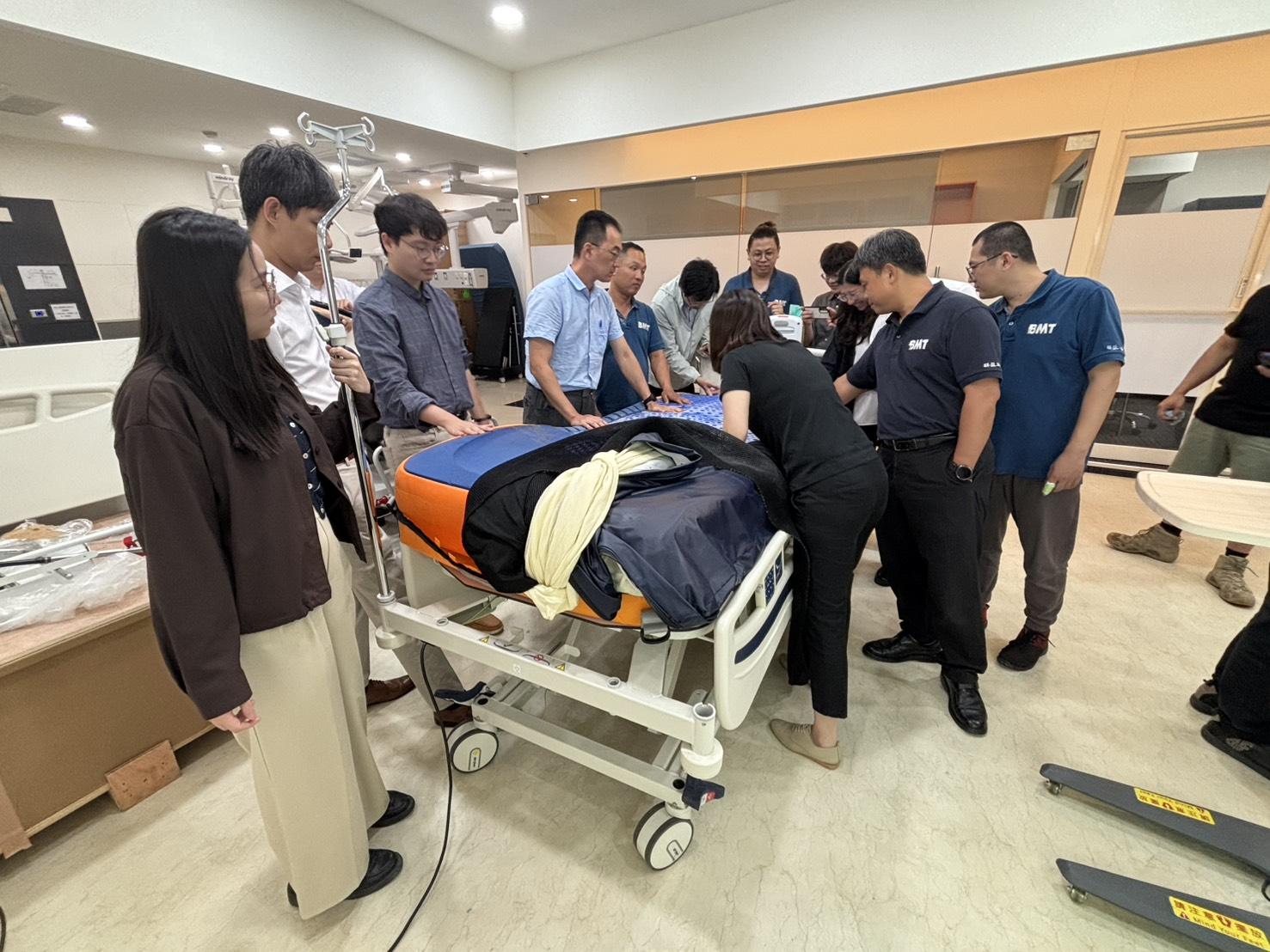 8/26~8/27 Stryker AC service training